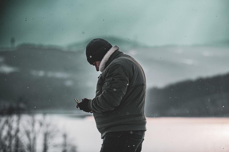 Photo decentralized AI communication risks