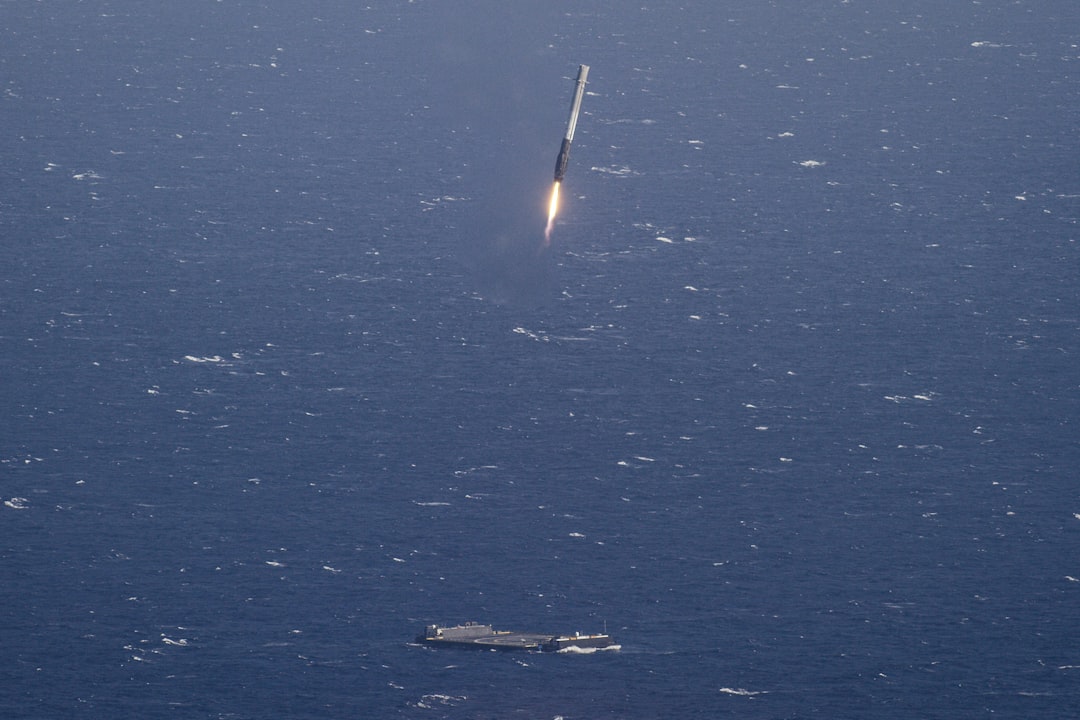 Photo missile crash conspiracy theory debunked