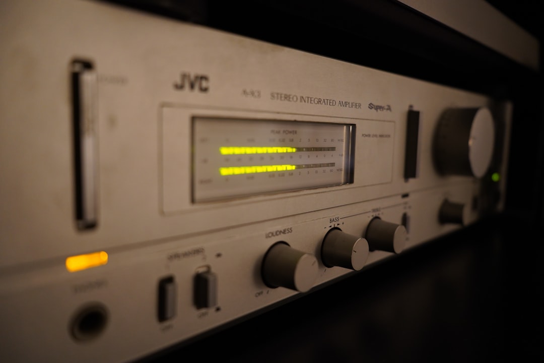 Photo high resolution audio