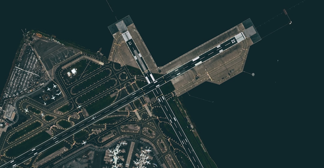 Photo satellite mapping