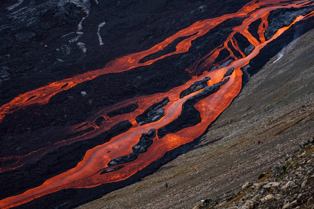 Photo paleomagnetic record lava flows