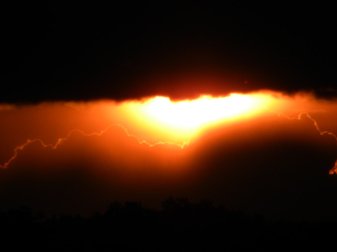 Photo solar storm warning