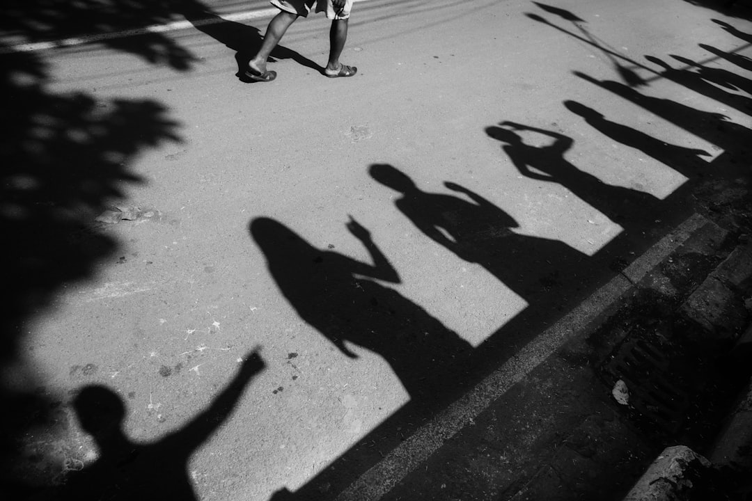 Photo 19hz shadow people