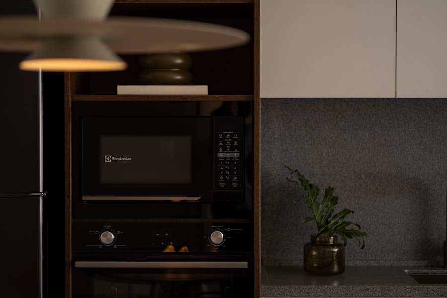 microwave magnetron