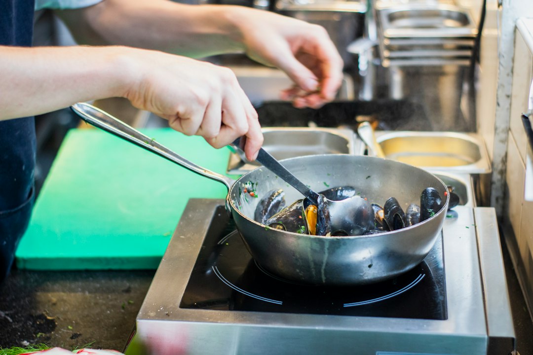 Photo induction cooking