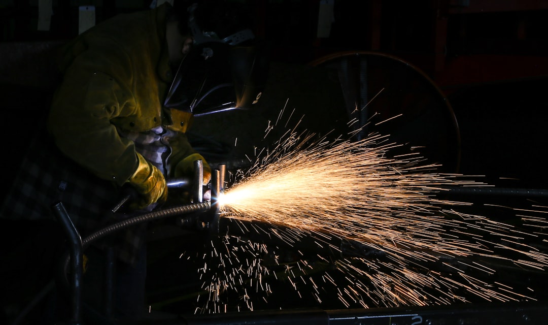 Photo metal sparks
