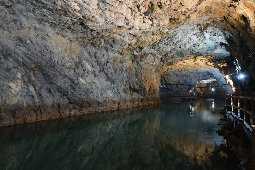Photo water underground