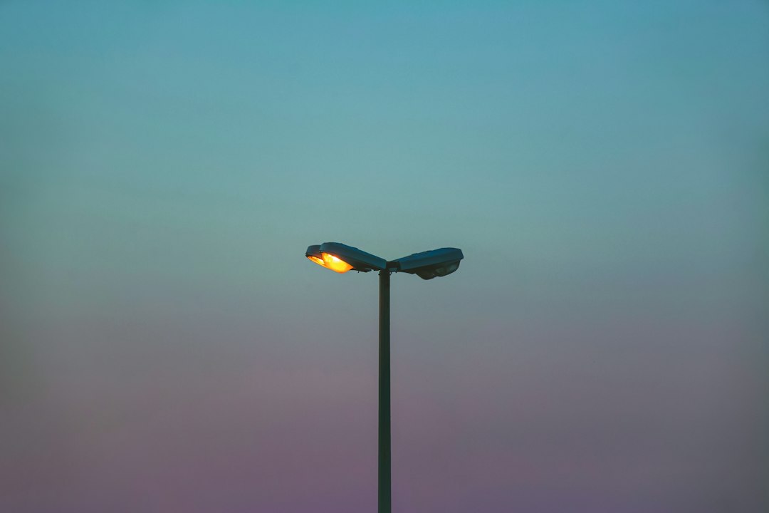 Photo streetlight color change reasons